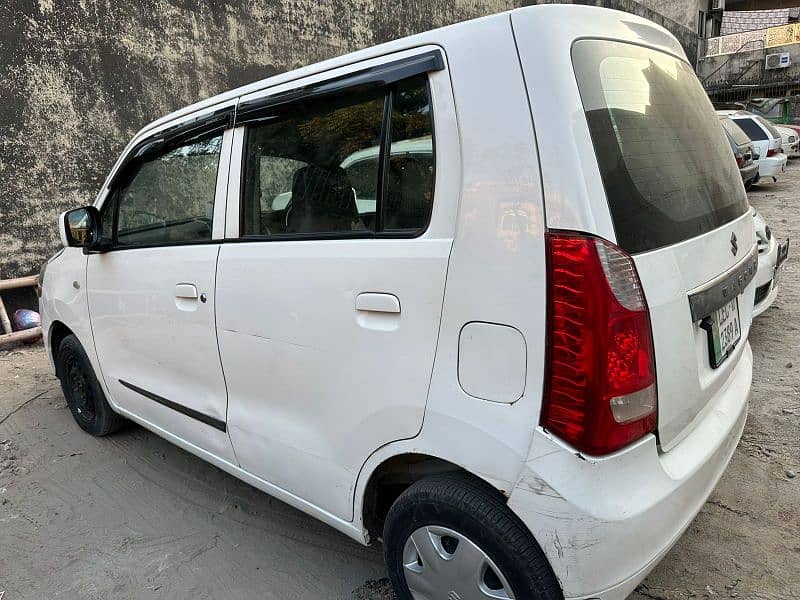 Suzuki Wagon R 2017 10