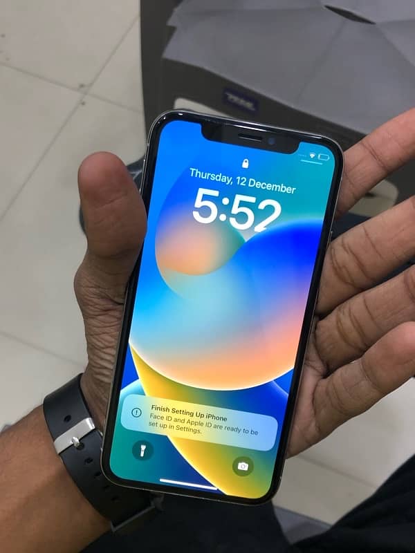 iPhone x 256 GB pta approved 5