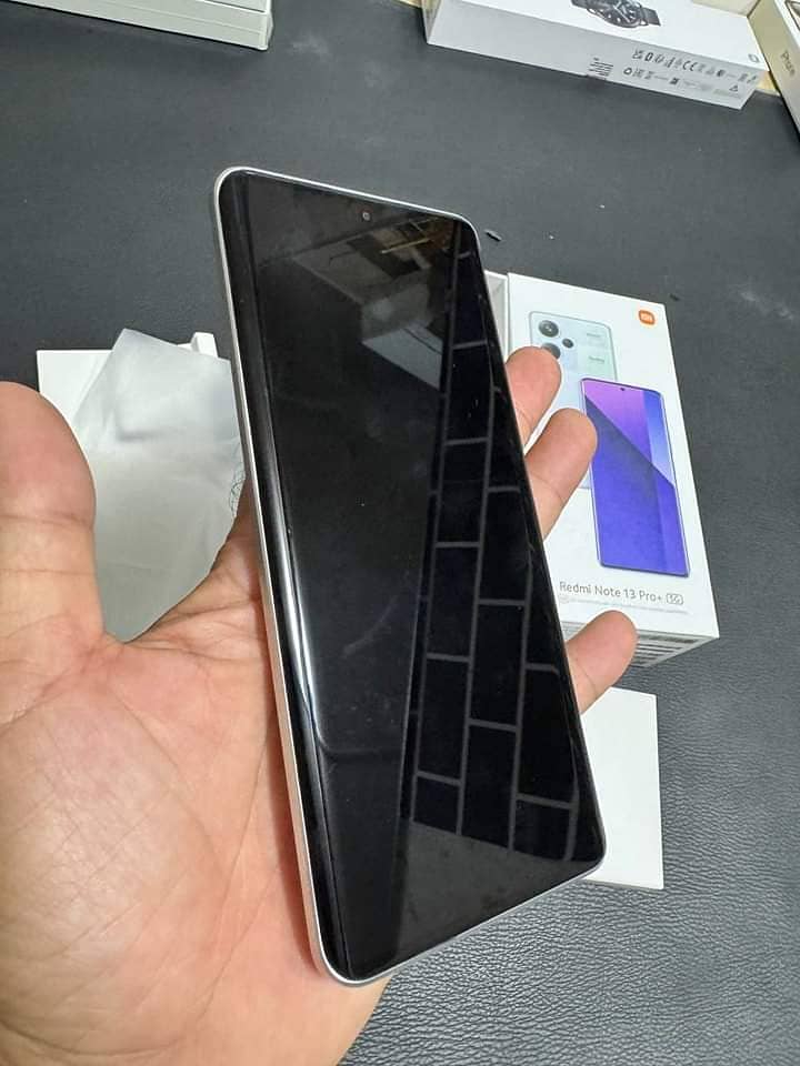 Redmi note 13 pro plus 3