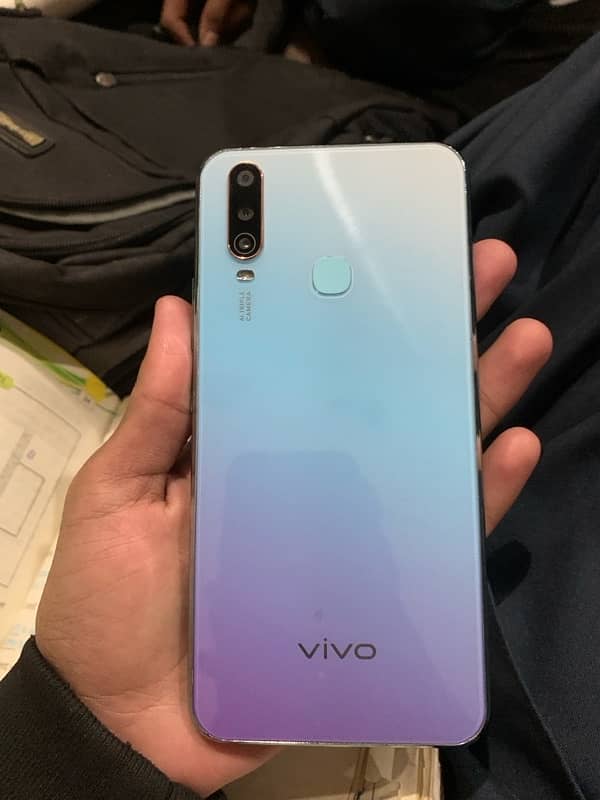 Vivo y17 0