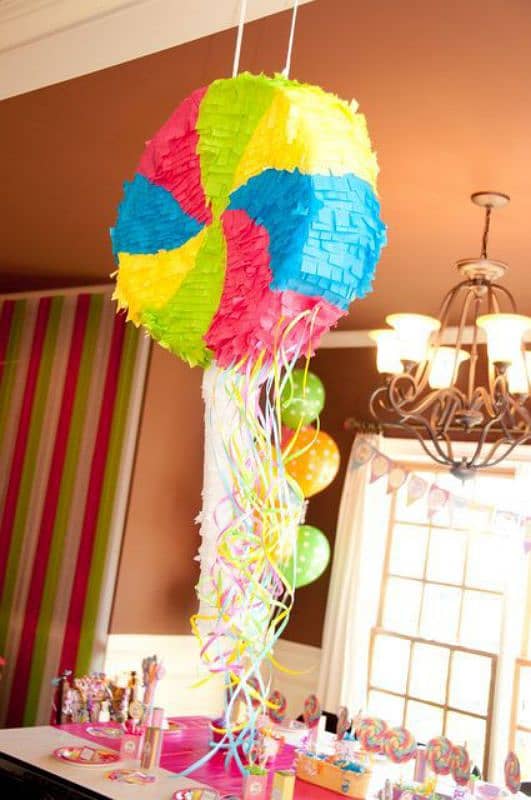 birthday decorations plus piniatas 4