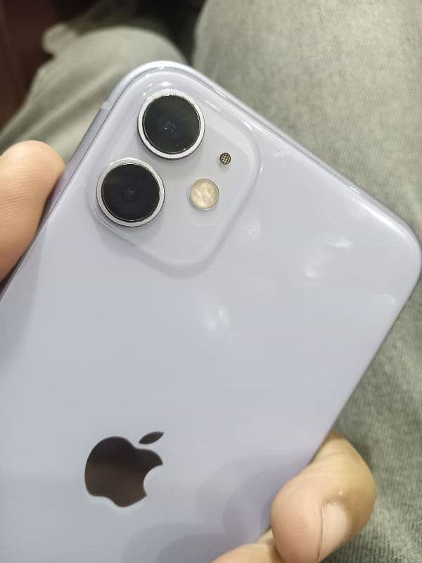 iphone 11  64 gb non pta 4