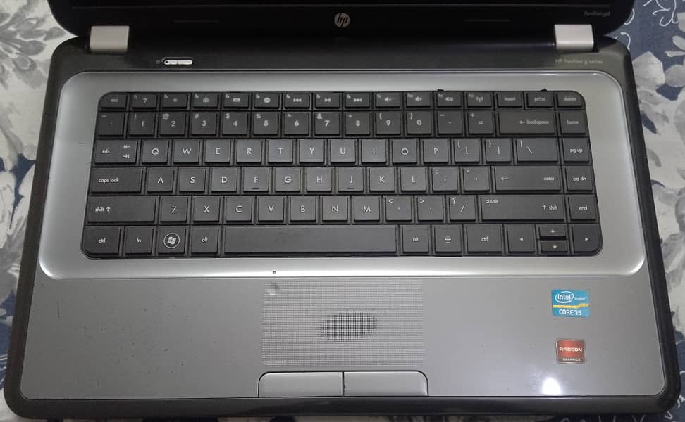 HP pavilion g6 laptop with box with out ram hdd or battery for sell 1