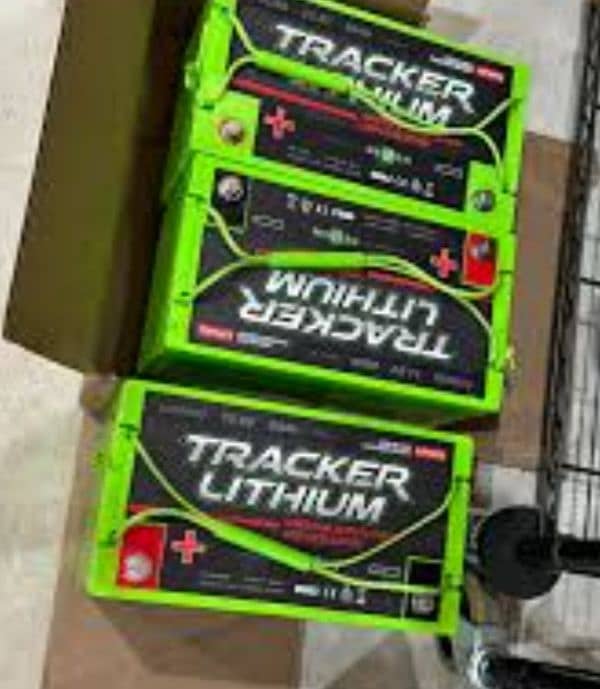 Tracker litium phosphate battery 12.8v 100amp 1