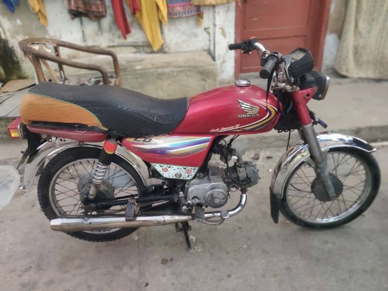 Honda 70 Mint Condition 2014 Model. 1