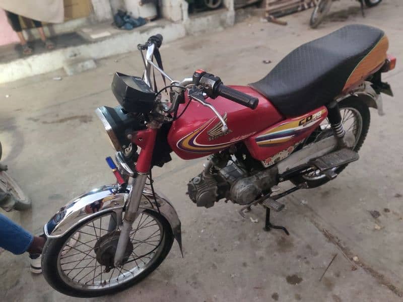 Honda 70 Mint Condition 2014 Model. 2