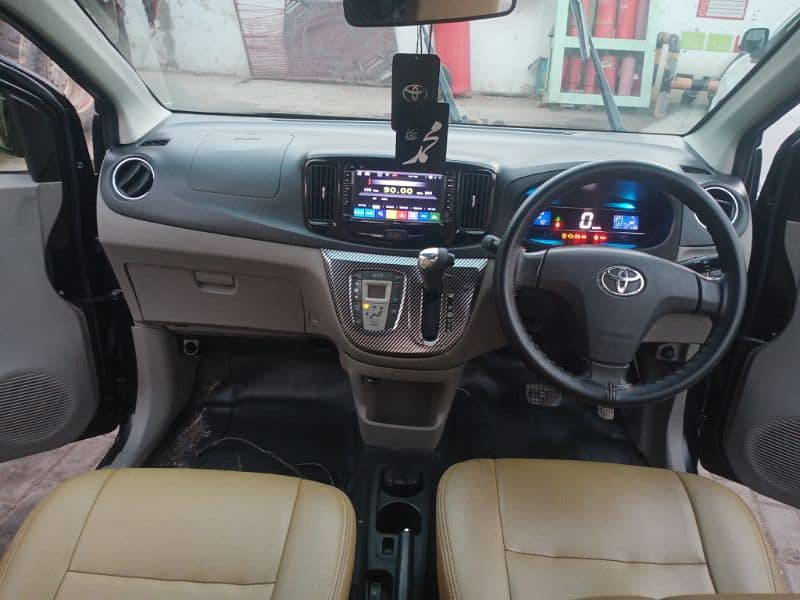 Toyota Pixis Epoch 2014 9