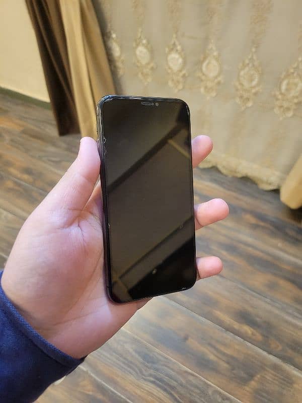 APPLE IPHONE X (NON PTA) 2