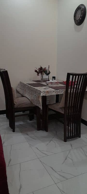 Elegant Solid Wood Dining Table with 4 Heavy Chairs and 4 Cushions 3