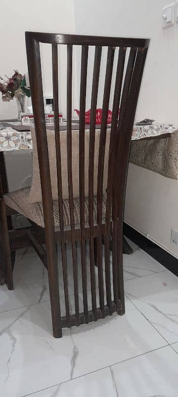 Elegant Solid Wood Dining Table with 4 Heavy Chairs and 4 Cushions 5