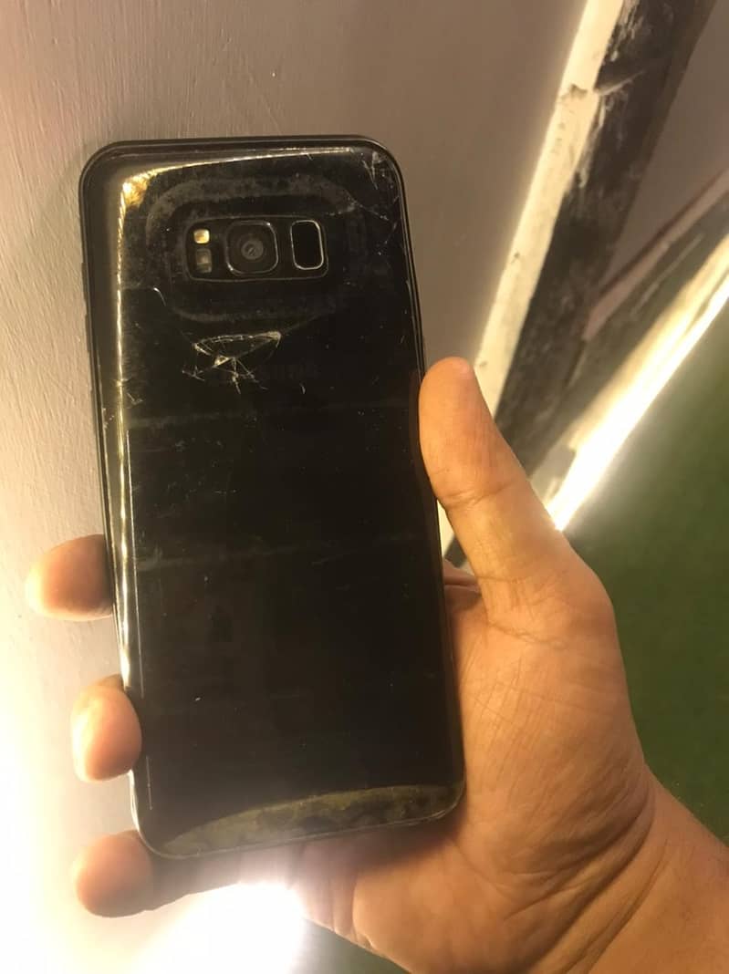 Samsung Mobile S8 Plus 2