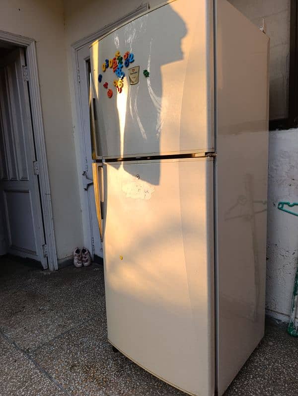 Dawlence fridge for sale 1