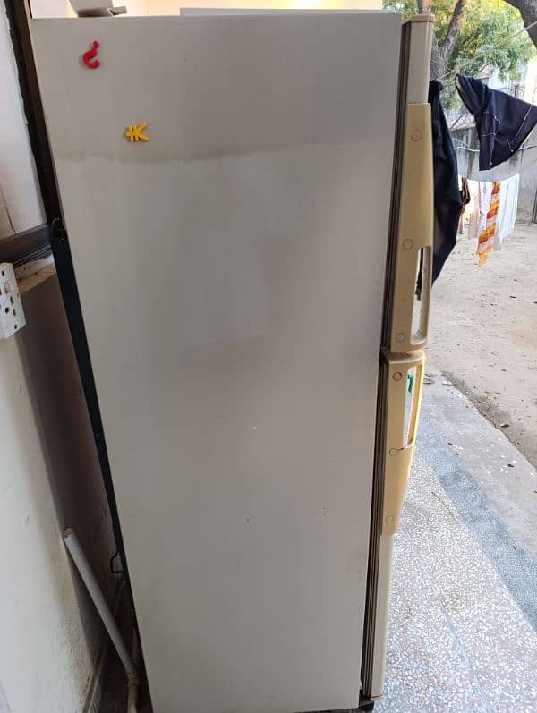 Dawlence fridge for sale 2