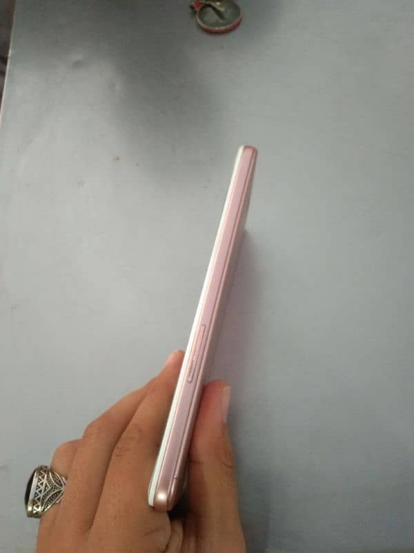 OPPO f1s 1