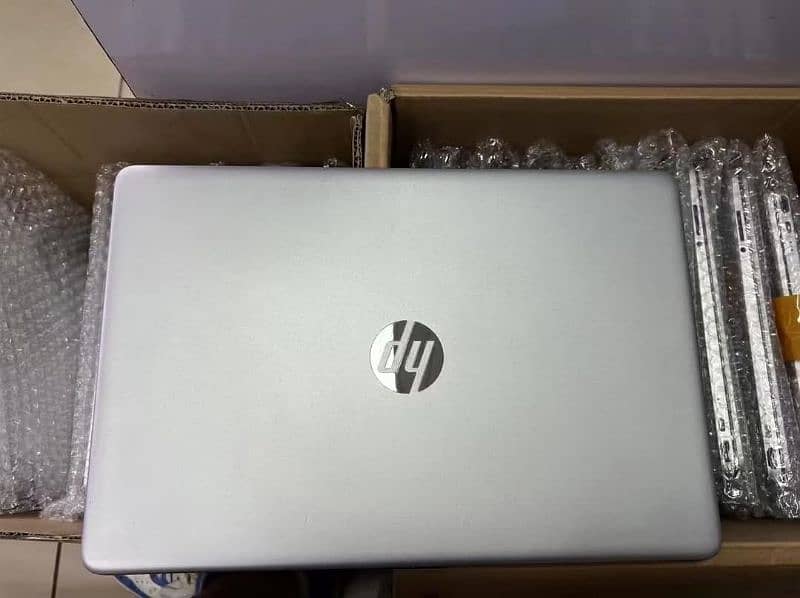 Hp 12th Generation 8gb ram 256gb SSD Nvme, 15.6" display 3