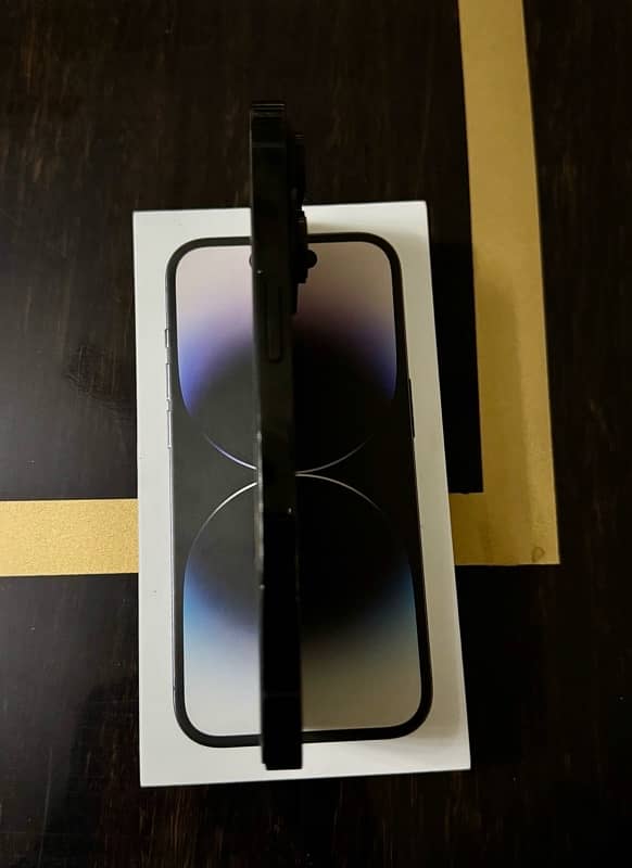 Iphone 14 Pro [Non PTA] 4