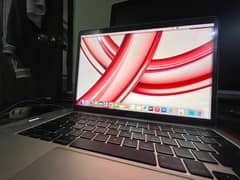 MacBook pro M1  8gb 512gb touch bar touch id  free typeC hub