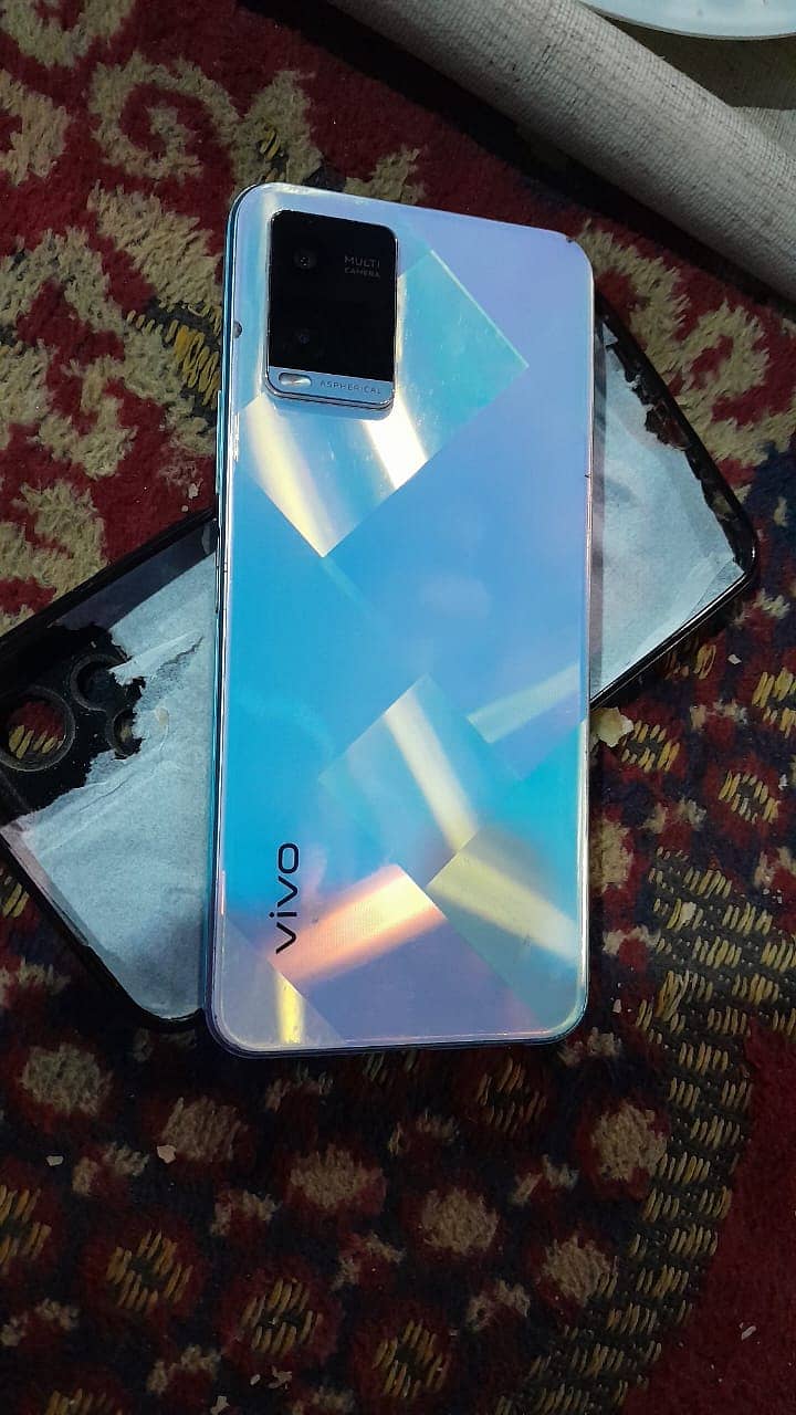 vivo y21 4gb 64gb with box condition 8/10 3