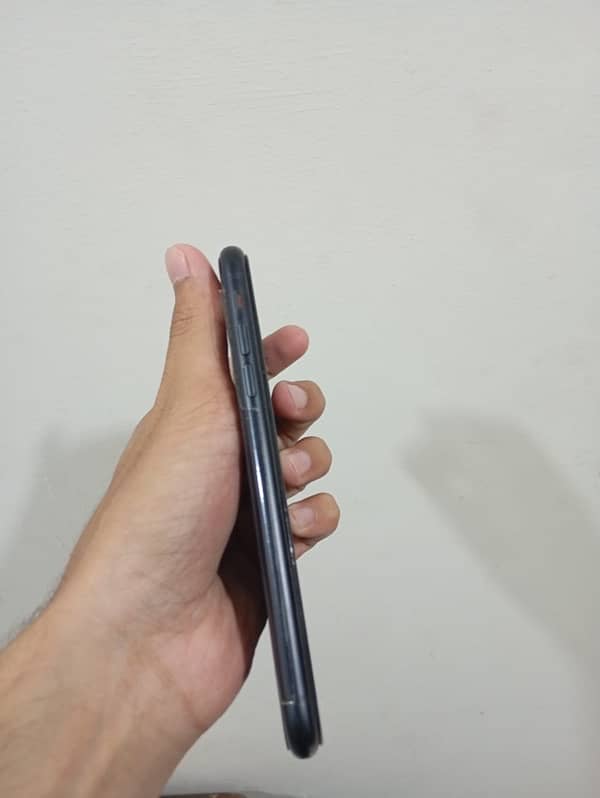 Iphone XR 64gb non pta factory unlocked 5