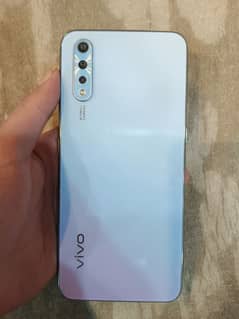 Vivo S1 4+1/128gb