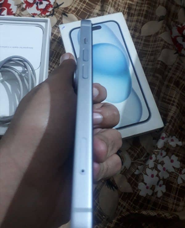 iphone 15 with box 2