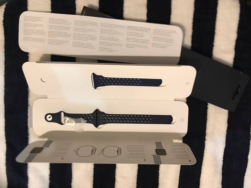 Apple Watch strap 4