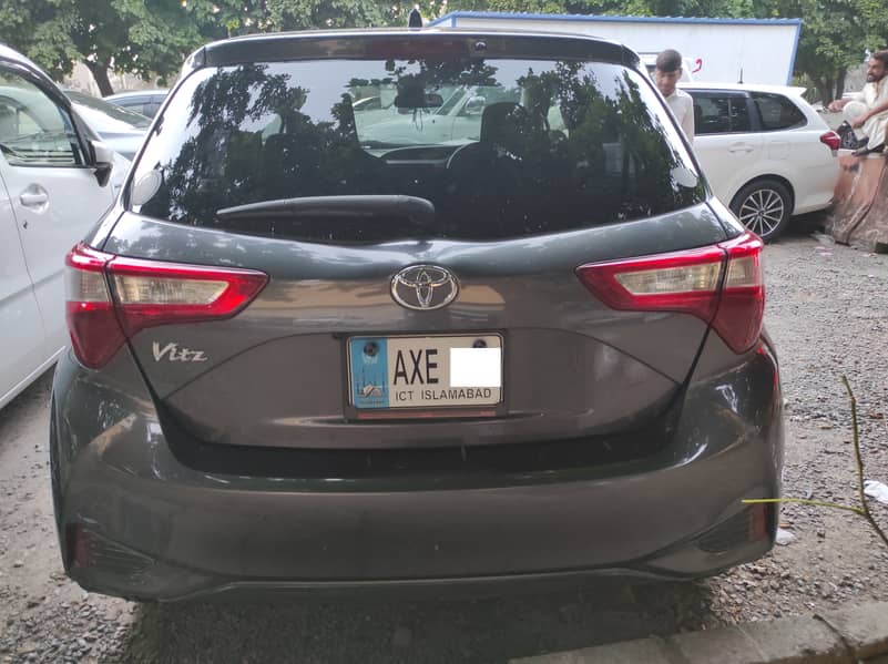 Toyota Vitz 2018 1.0 U 7