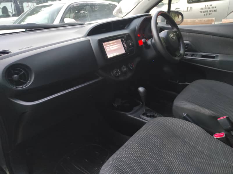 Toyota Vitz 2018 1.0 U 9