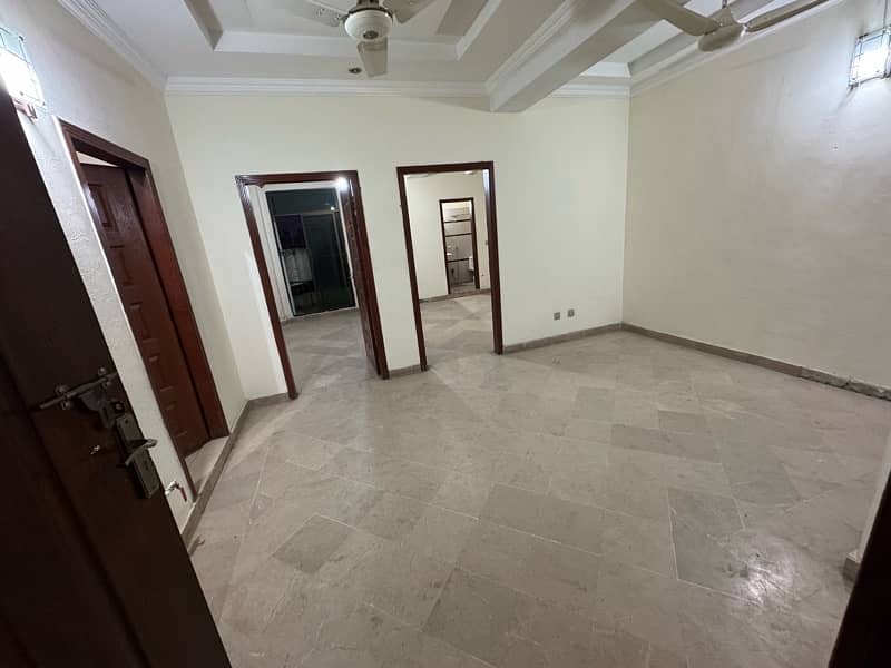 F-17 Multi Main Markaz 2 bed Flat 1st Floor For Sale 0