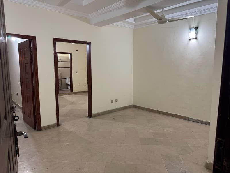 F-17 Multi Main Markaz 2 bed Flat 1st Floor For Sale 1