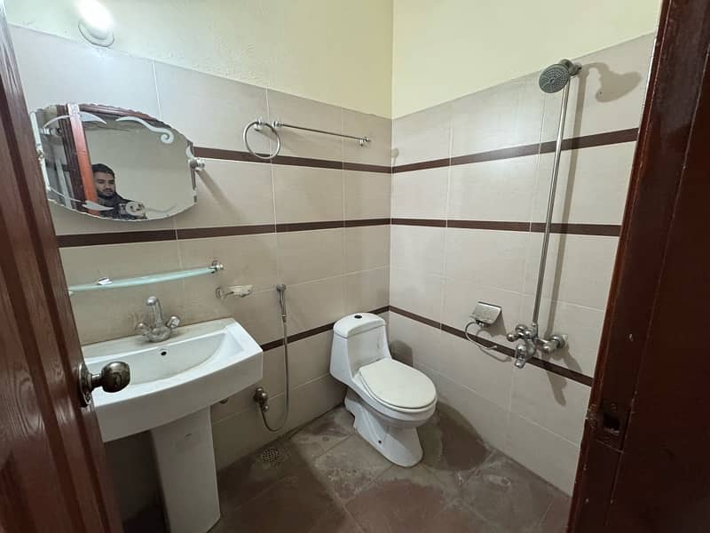 F-17 Multi Main Markaz 2 bed Flat 1st Floor For Sale 13