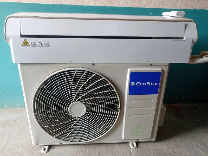 3 month used ecostar 1.5 ton AC 4