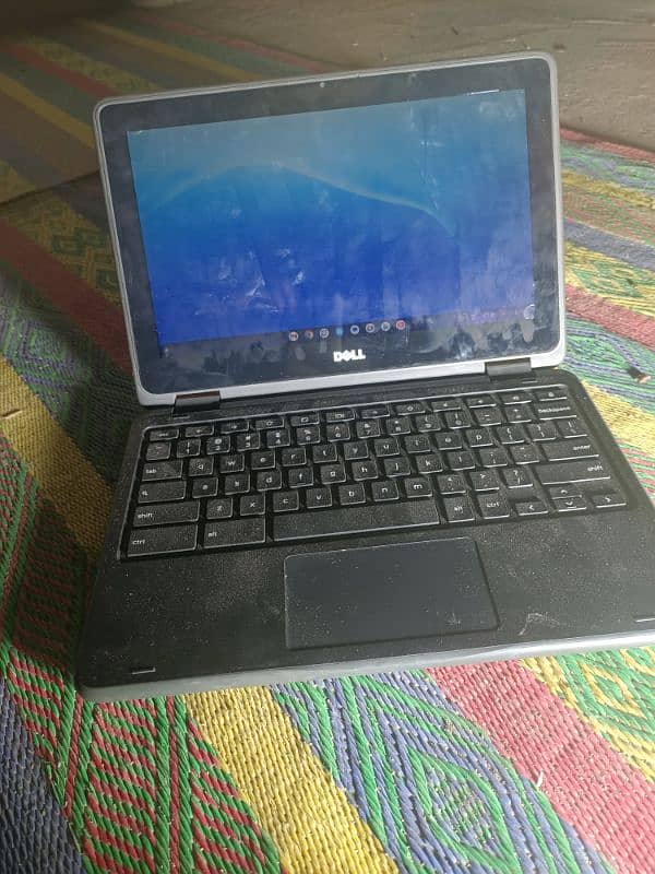 Chromebook 16GB memory online working ke liye bahut achcha product hai 2