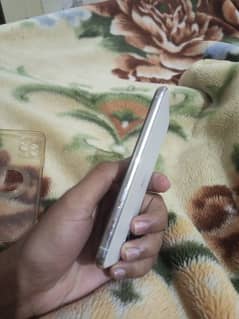 i phone 11 pro white color