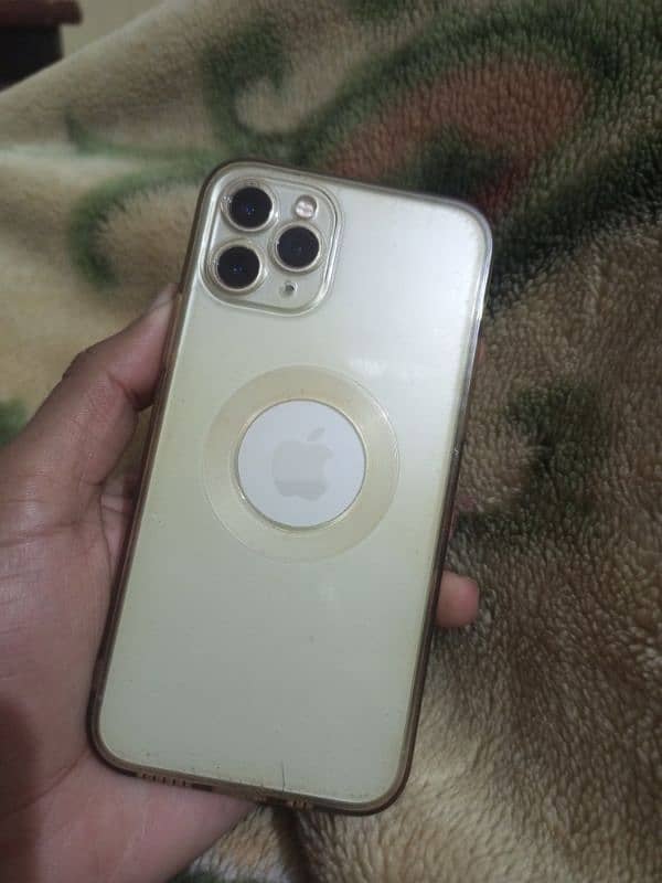 i phone 11 pro white color 2