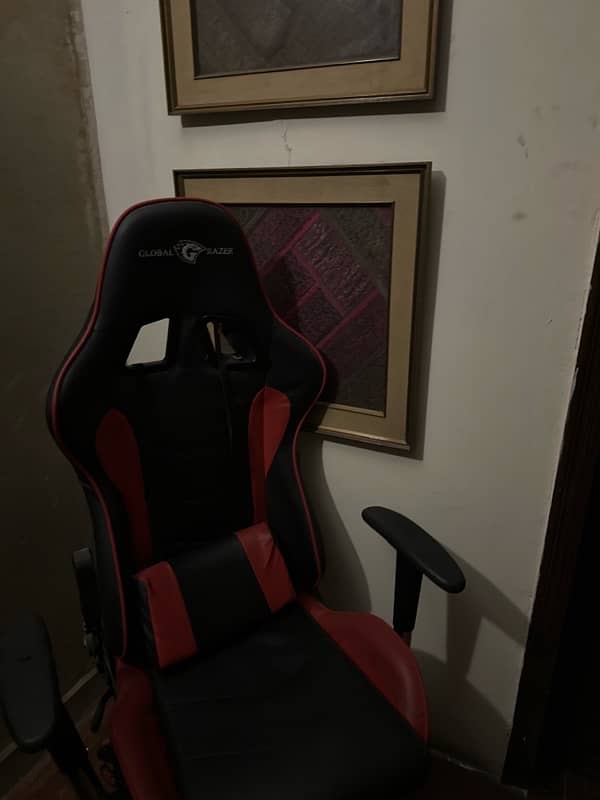 GLOBAL RAZER GAMING CHAIR 0