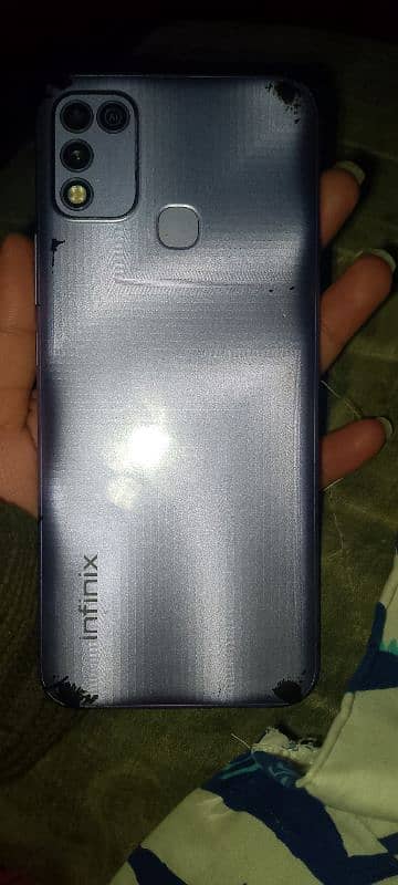 Infinix Hot11play 3