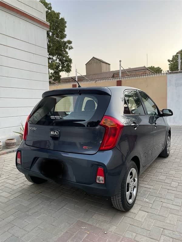 KIA Picanto 1.0 Auto 2022 9