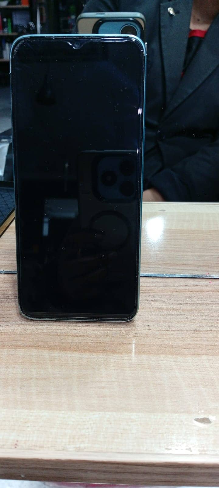 Infinix Hot 10i 4