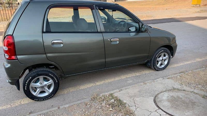 Suzuki Alto 2011 4