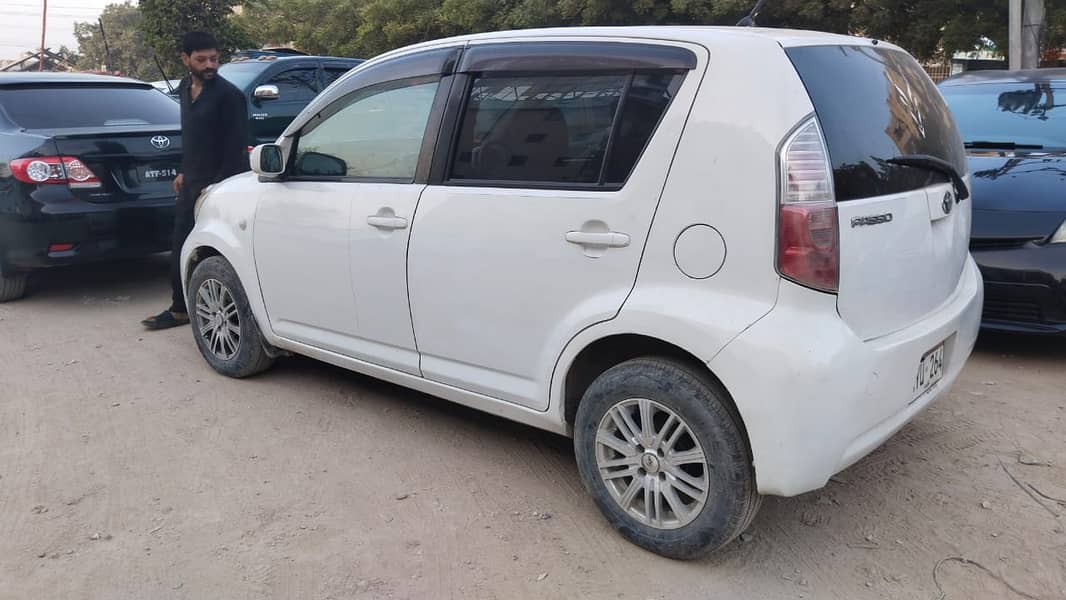 Toyota Passo 2013 9