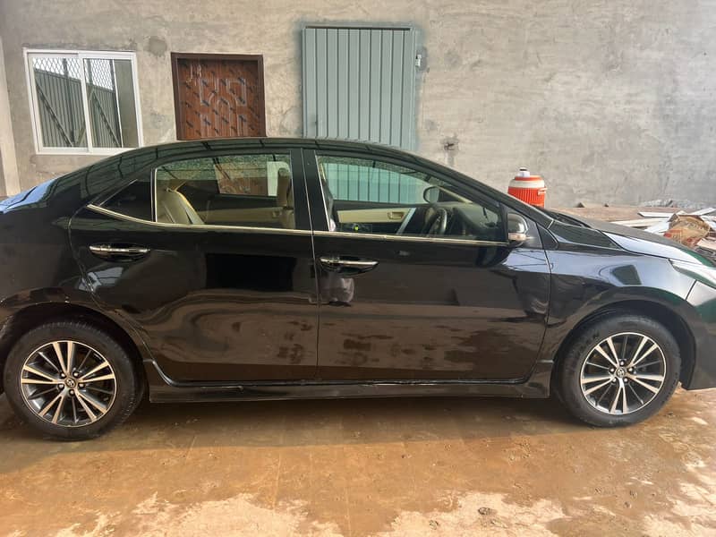 Toyota Corolla Altis 2018 1.6 3