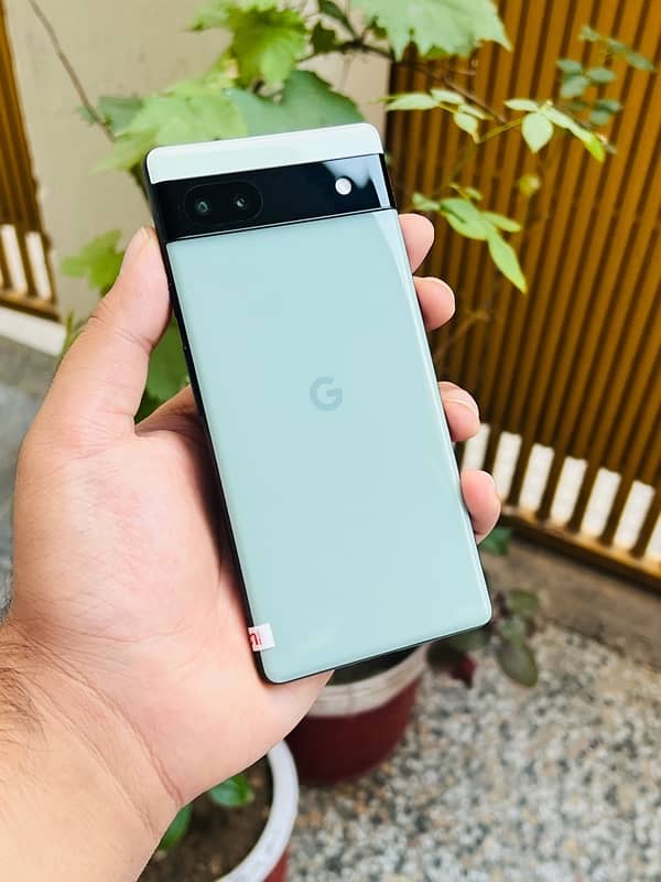 Google Pixel 6A 2