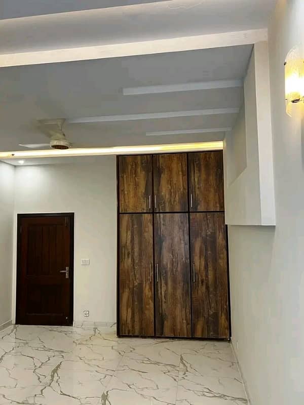 20 Marla House Available For Rent In State Life Housing Phase 1, Lahore 1