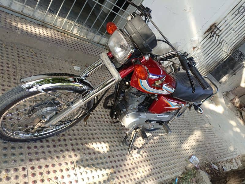 Honda CG 125 8