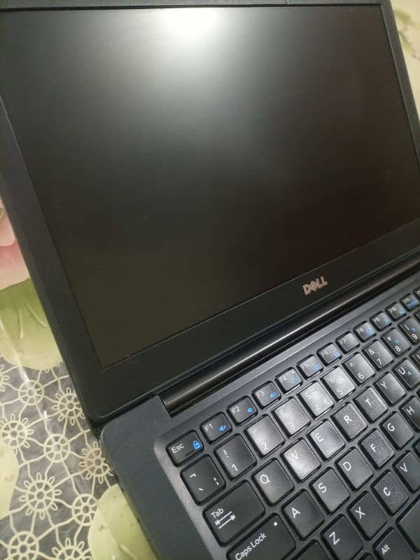 Dell Latitude/ 7280/ Core i7/ 7th Gen 2