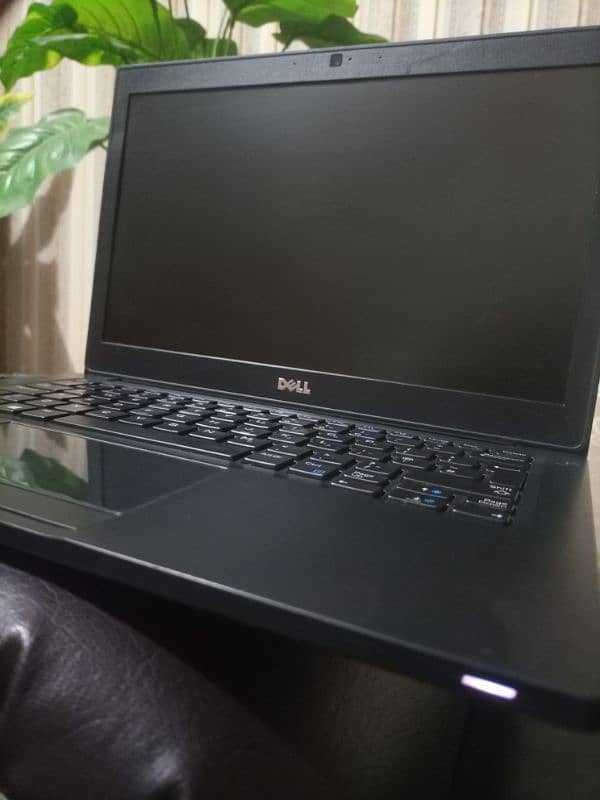 Dell Latitude/ 7280/ Core i7/ 7th Gen 5