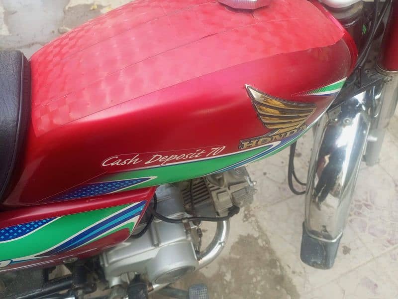 Honda cd 70 2018 model in excellent condition 9