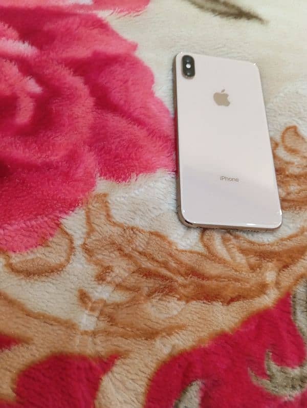 Apple I Phone XS PTA Approved 256GB WhatsApp Number 03433941858 3