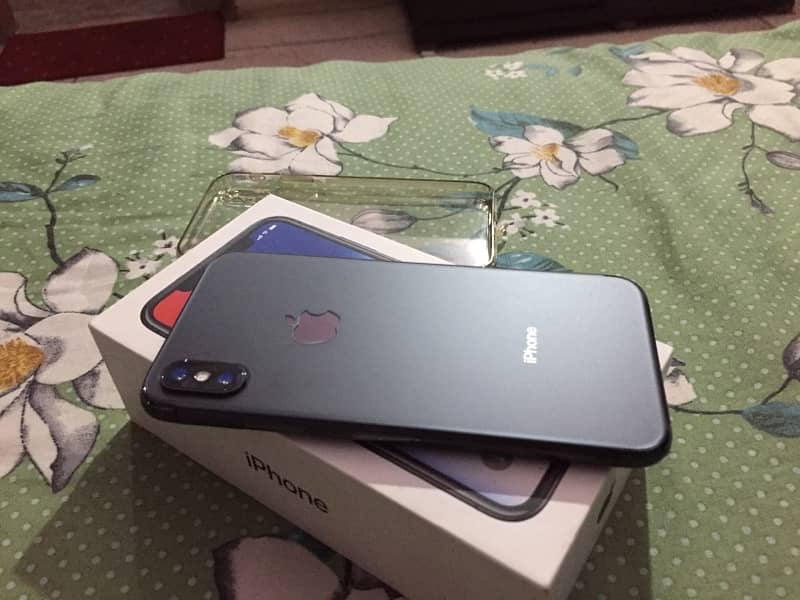 IPhone X 64GB 0